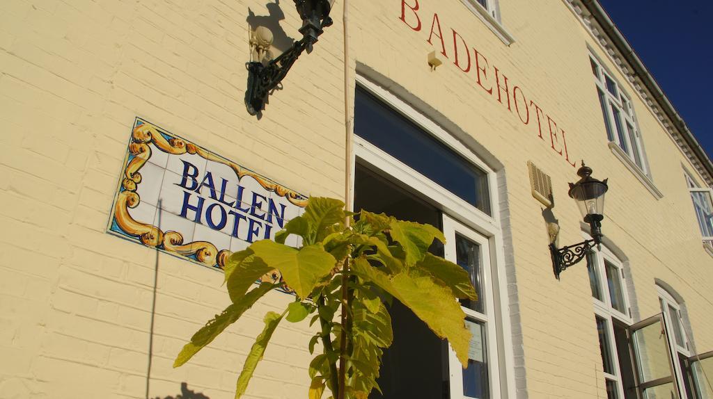 Ballen Badehotel Tranebjerg Exterior foto